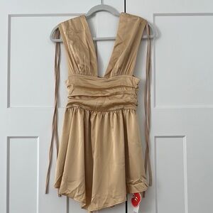 NWT Elegant Gold Sleeveless Dress